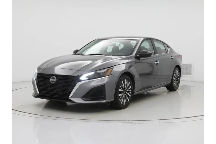 $20998 : Nissan Altima 2024 2.5 SV 4d image 4