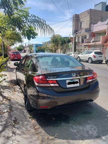 $185000 : vendo mi auto image 2