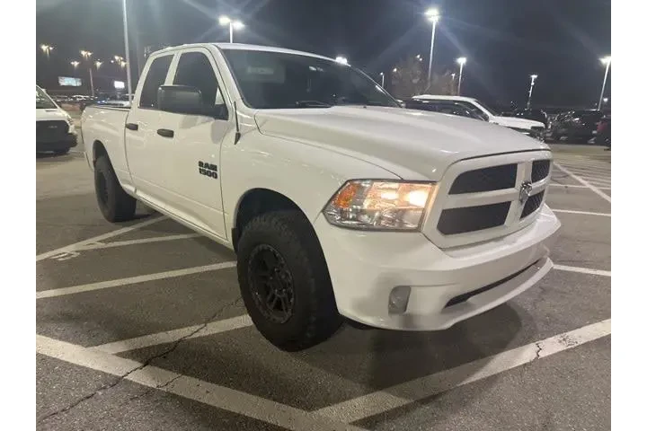 $13373 : Ram 1500 2017 4x2 Express 4d image 3