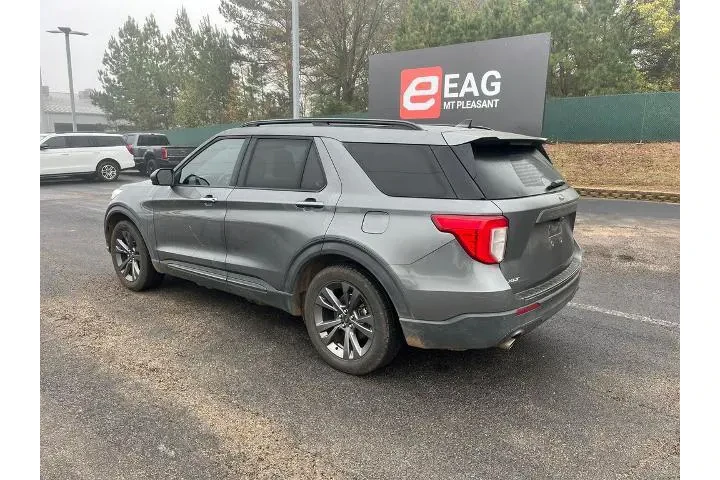 $18990 : Ford Explorer 2021 XLT 4dr S image 3