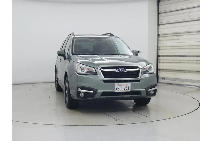 $17998 : Subaru Forester 2018 AWD 2.5 image 5