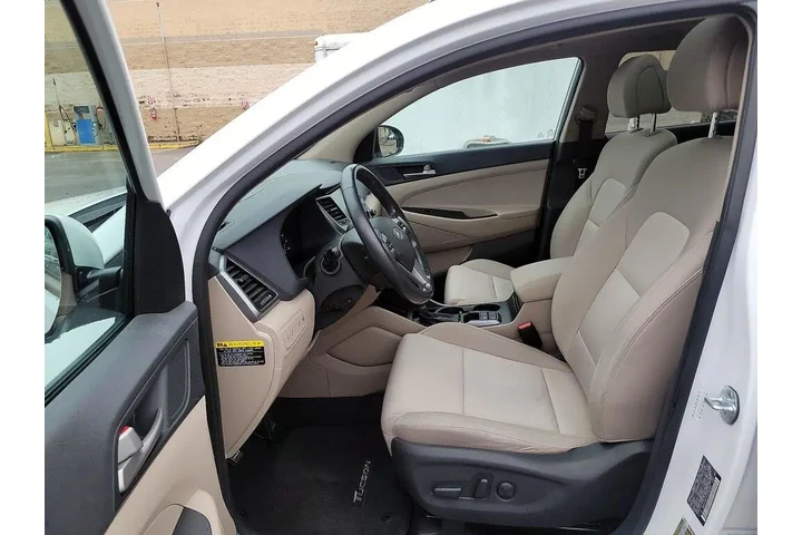 $14998 : Hyundai TUCSON 2018 Value 4d image 10