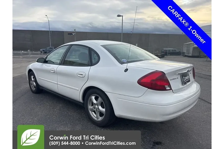 $4999 : Ford Taurus 2002 SE 4dr Seda image 6