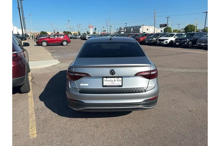 $19996 : 2024 Jetta 1.5T Sport image 6