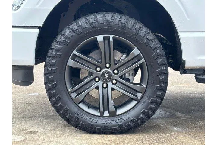 $32499 : Ford F-150 2021 4x4 XLT 4dr image 10