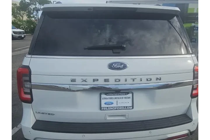 $38000 : Ford Expedition 2024 4x2 Lim image 8