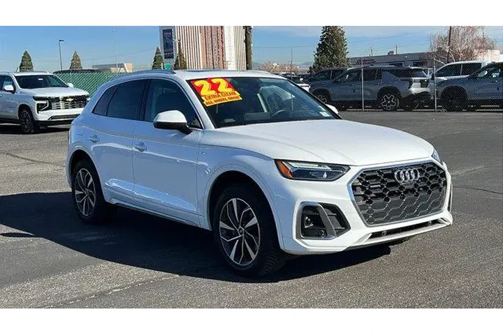 $31984 : Audi Q5 2022 AWD quattro S l image 3