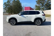 $23620 : Nissan Rogue 2023 AWD SV 4dr thumbnail