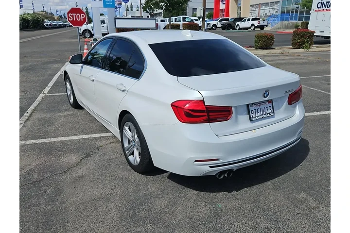 $15000 : BMW 3 Series 2018 330i 4dr S image 6