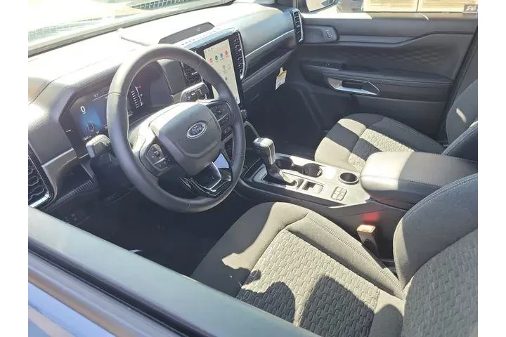 $36888 : Ford Ranger 2025 4x2 XLT 4dr image 3