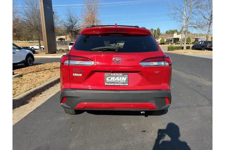 $24082 : Toyota Corolla Cross 2023 LE image 6