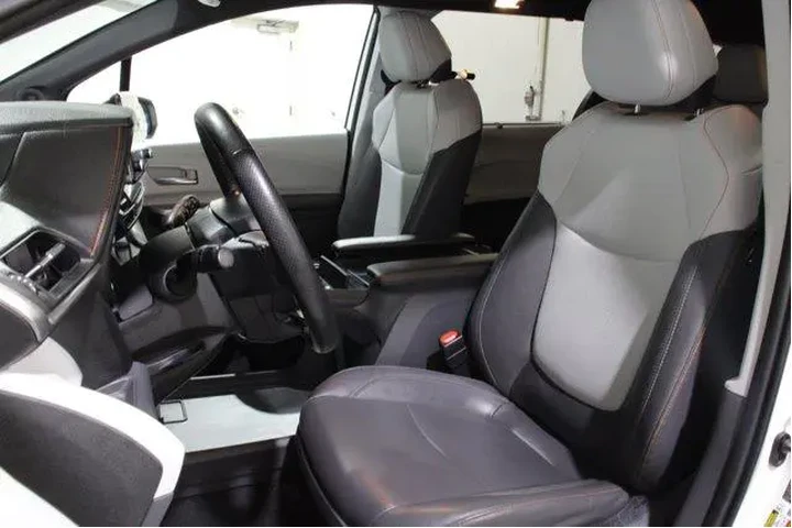 $39998 : Toyota Sienna 2022 XSE 7-Pas image 5