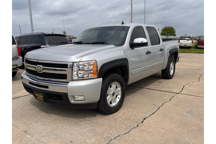 $8999 : 2011 Silverado 1500 LT Crew C image 2