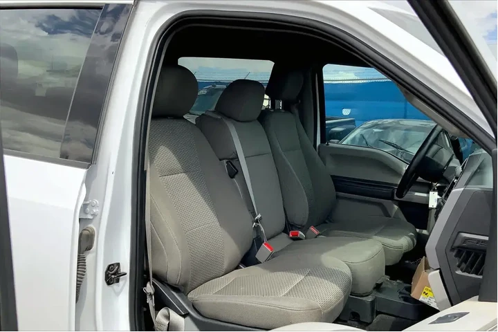 $22758 : Ford F-150 2019 4x4 XL 4dr S image 8