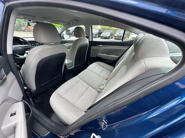 $1999 : 🚗2020 HYUNDAI ELANTRA SEL 🚗 image 4