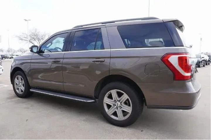 $27888 : Ford Expedition 2019 4x2 XLT image 4