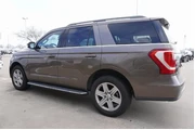 $27888 : Ford Expedition 2019 4x2 XLT thumbnail