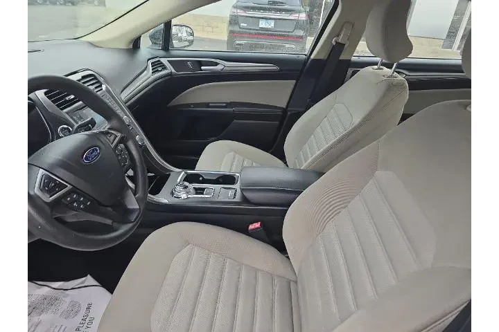 $13995 : Ford Fusion 2017 S 4dr Sedan image 9