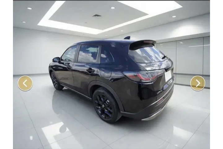 $29000 : Honda HR-V 2025 AWD Sport 4d image 6