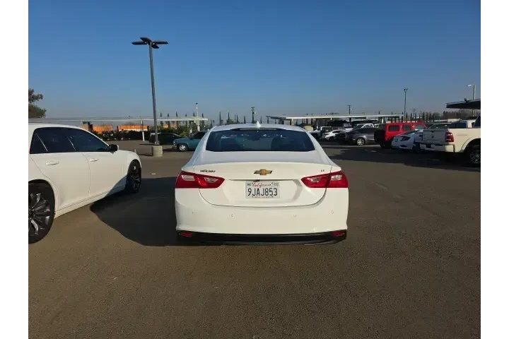 $18900 : Chevrolet Malibu 2024 LT 4dr image 5