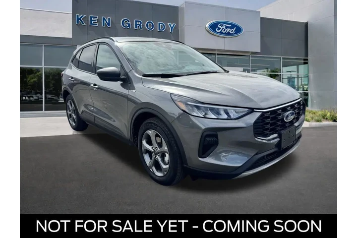 $25134 : Ford Escape 2025 ST-Line 4dr image 1