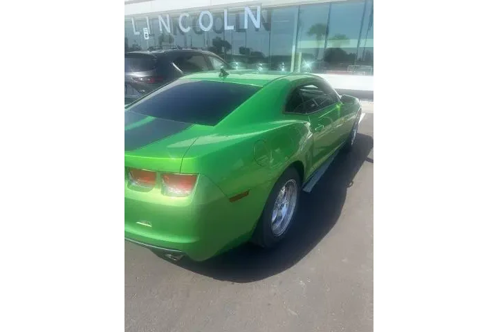 $12377 : Chevrolet Camaro 2011 LS 2dr image 7