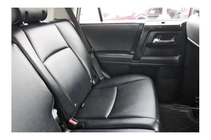 $39993 : Toyota 4Runner 2023 4x4 TRD image 10
