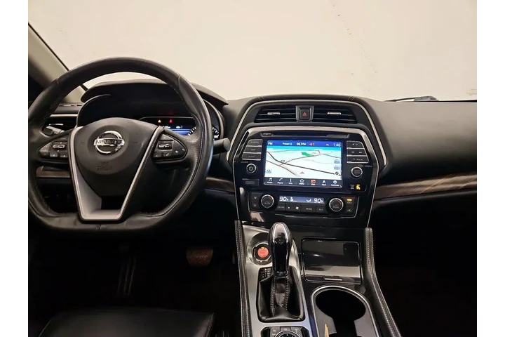 $17998 : Nissan Maxima 2016 Platinum image 9