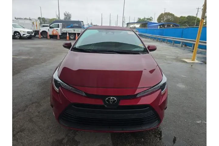 $21893 : Toyota Corolla 2025 LE 4dr S image 2