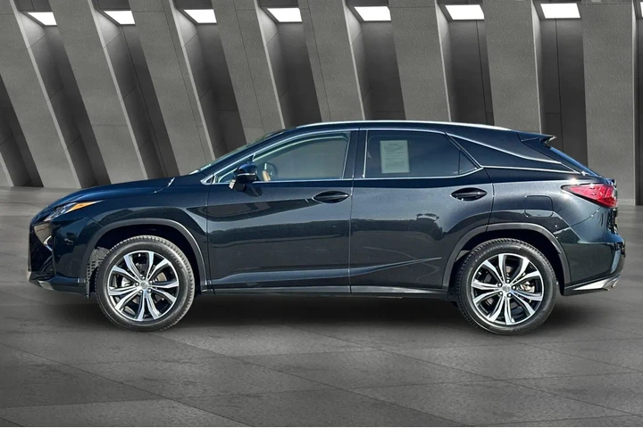 $30900 : Lexus RX 350 2017 4dr SUV image 8