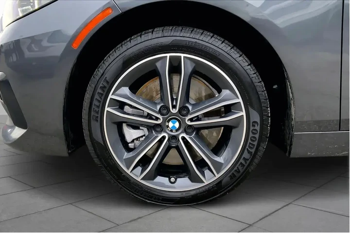 $18597 : BMW 2 Series 2021 228i Gran image 10