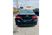 $2000 : Toyota Camry SE thumbnail