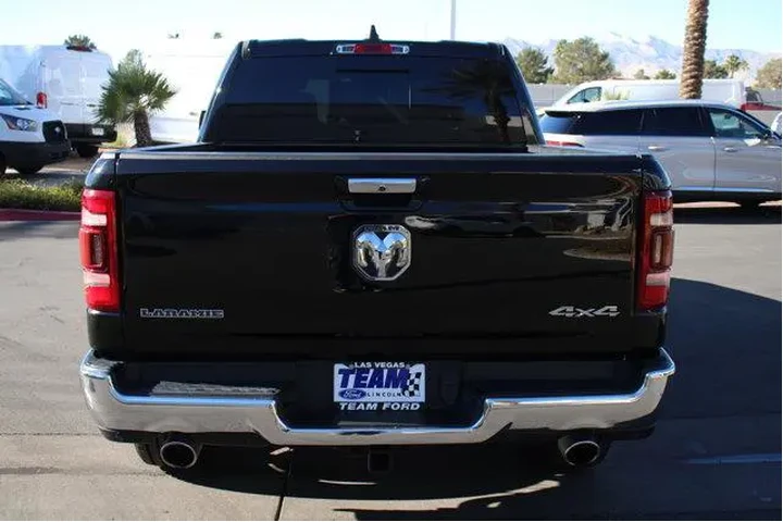 $31751 : Ram 1500 2021 4x4 Laramie 4d image 7