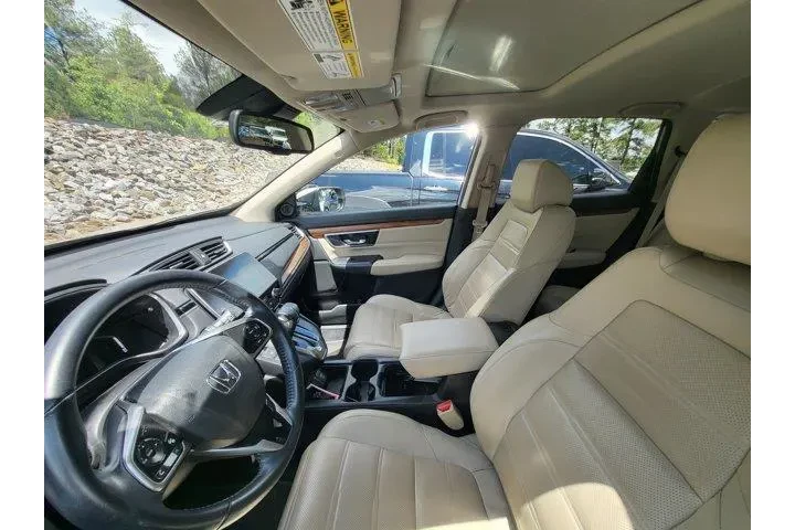 $15546 : Honda CR-V 2018 Touring 4dr image 10