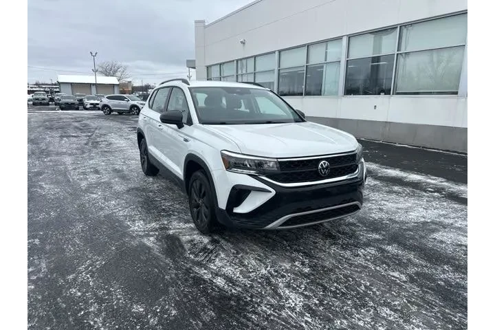 $16995 : Volkswagen Taos 2024 S 4dr S image 5