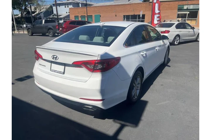 $10995 : 2017 Sonata SE image 6