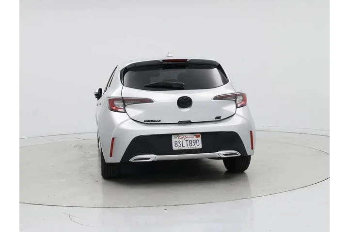 $21998 : Toyota Corolla Hatchback 202 image 6