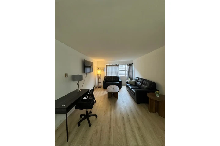 $1995 : 1 recamara 1 bano en Hollywood image 1
