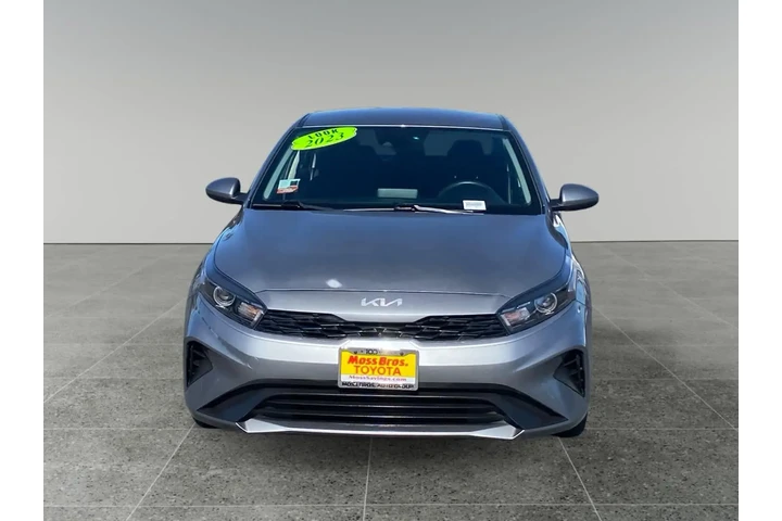 $23340 : Kia Forte 2023 image 8