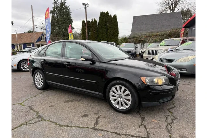 2005 S40 2.4i image 2