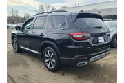$37897 : Honda Pilot 2023 AWD Touring thumbnail