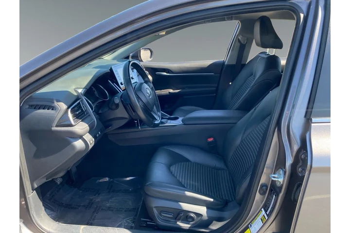 $28941 : Toyota Camry 2024 SE 4dr Sed image 9