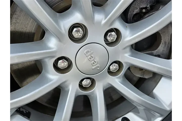 $20006 : Jeep Cherokee 2020 Latitude image 10