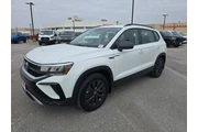 Volkswagen Taos 2022 AWD S 4 en Kansas City MO