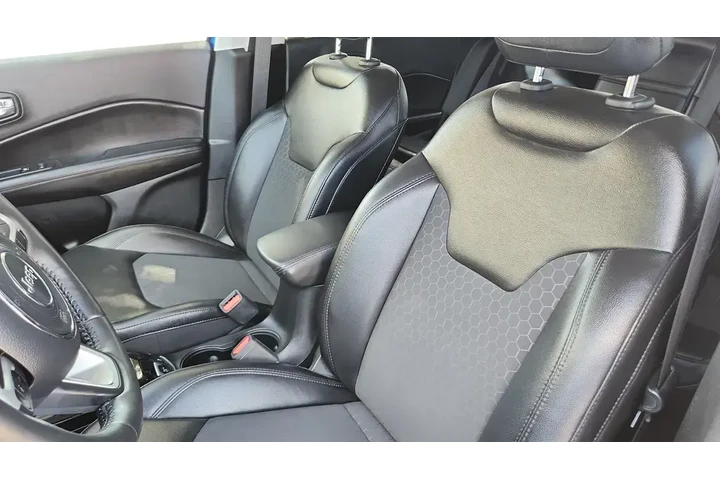 $14712 : Jeep Compass 2019 4x4 Altitu image 10