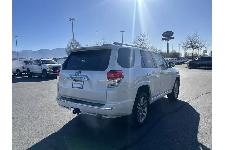 $17172 : Toyota 4Runner 2013 AWD Limi image 5
