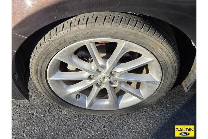 $10484 : Lexus CT 200h 2011 Premium 4 image 3