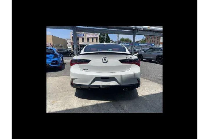 $22999 : Acura ILX 2022 4dr Sedan w/P image 5