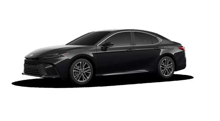 $39983 : Camry XLE image 2