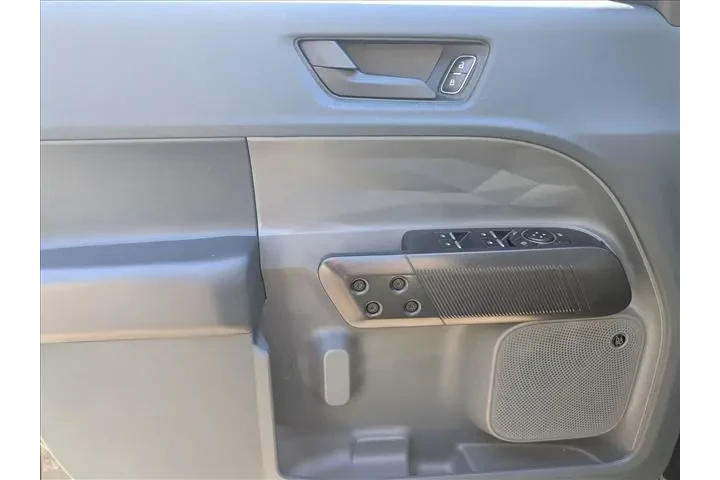 $28587 : Ford Maverick 2024 Lariat 4d image 9